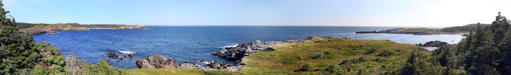 Eastern Gun Landing Cove Head, Wolf's Cove, Gun Landing Cove, near Louisbourg, Cape Breton Island, Nova Scotia, Canada. by Ken Heaton