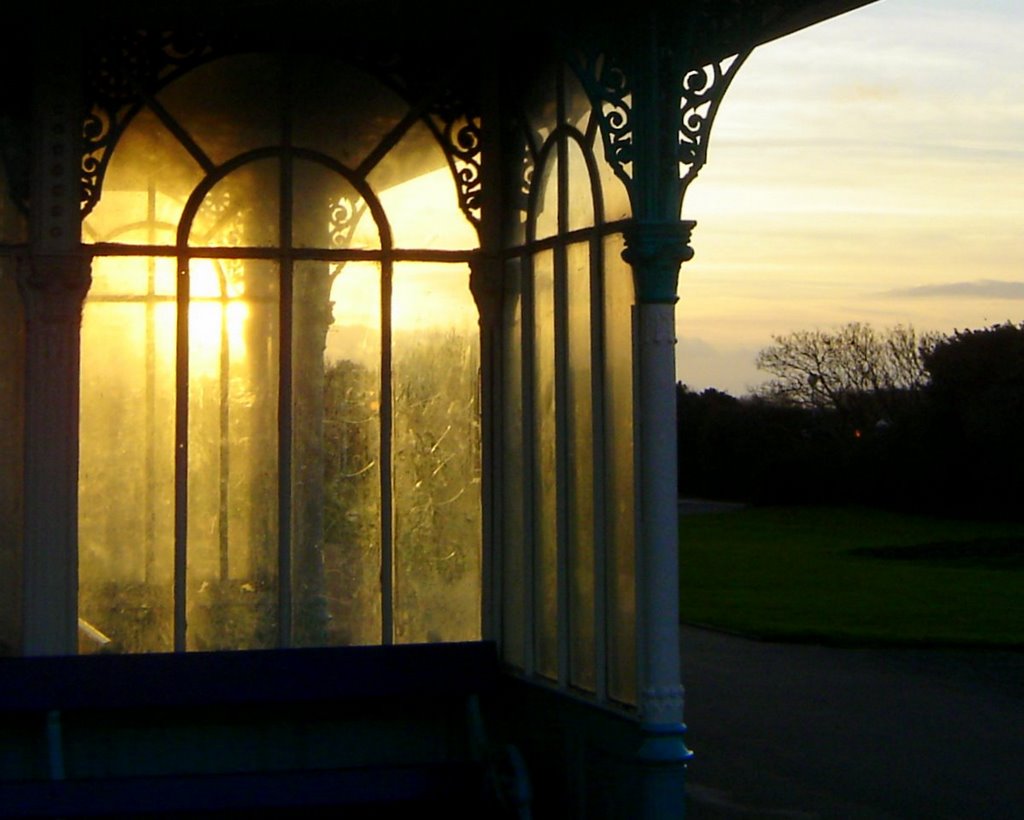 Shelter Southport by jaxpix50