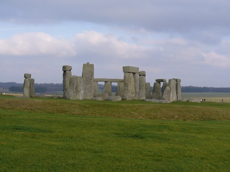 Stonehenge - by jeffwarder