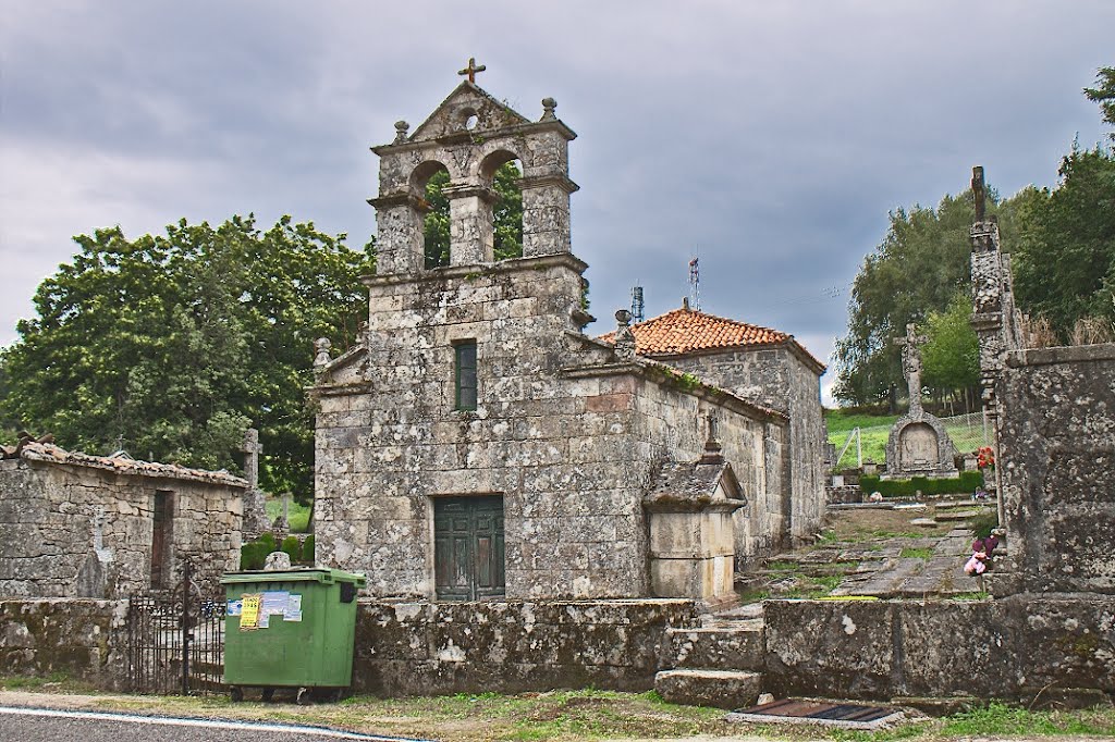 Iglesia vieja by Santiago R.