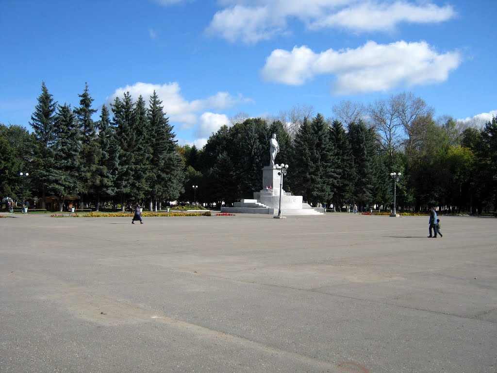 Rzhev, Tver Oblast, Russia by Гео I