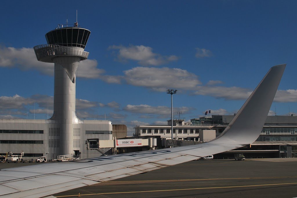 Aéroport de Bordeaux Mérignac by J-Christophe Ravon