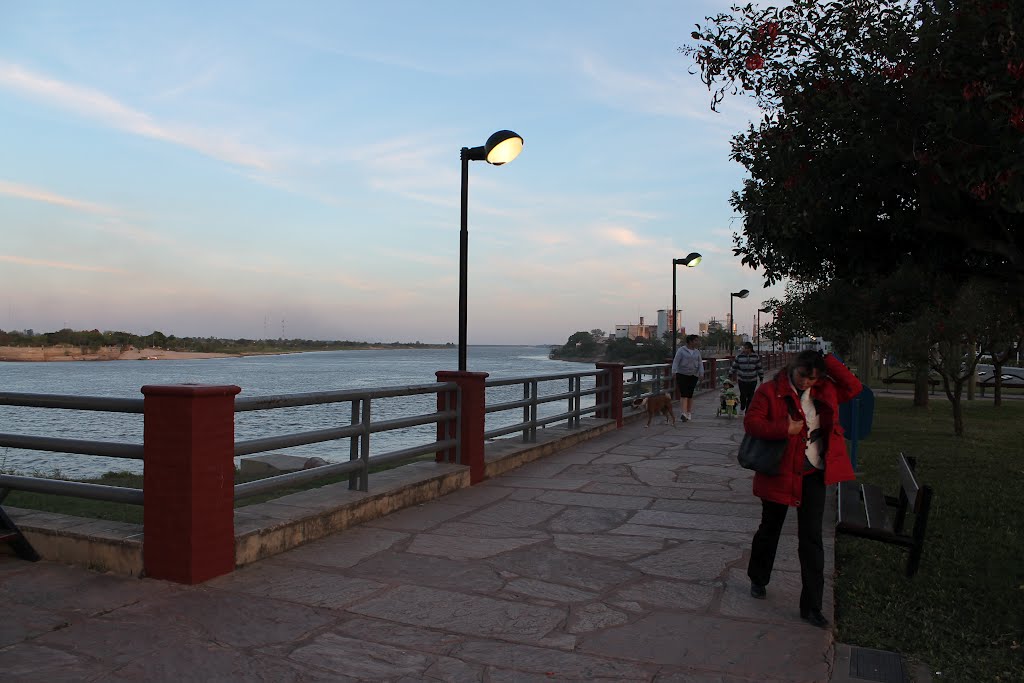 Costanera Sur De Formosa by Néstor Felipe Garzón…