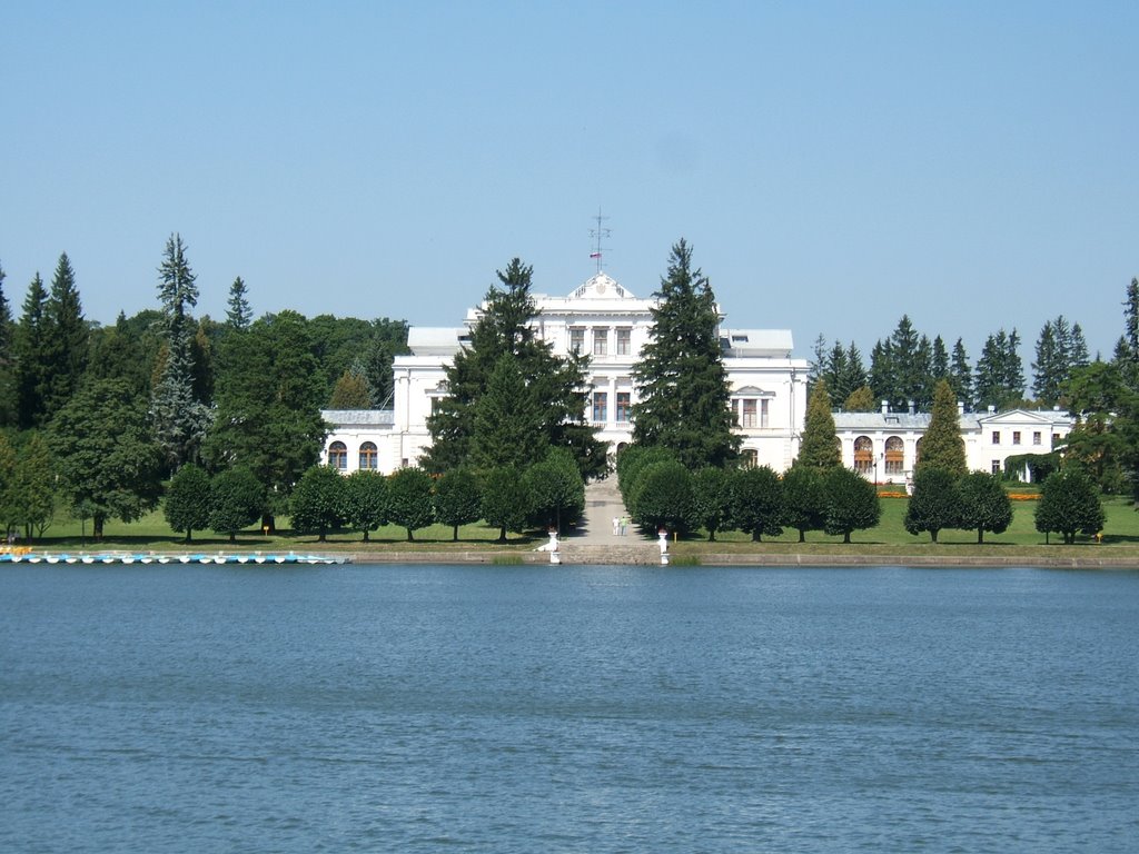 Marino Palace by DSPrice