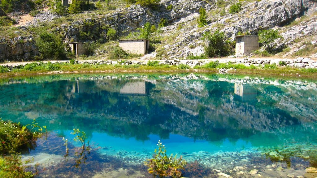 Cetina - the spring by Igor Vresk