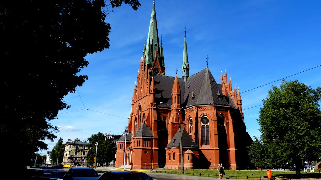 Toruń - widok kościoła p.w. Św . Katarzyny by Kazimierz Mendlik