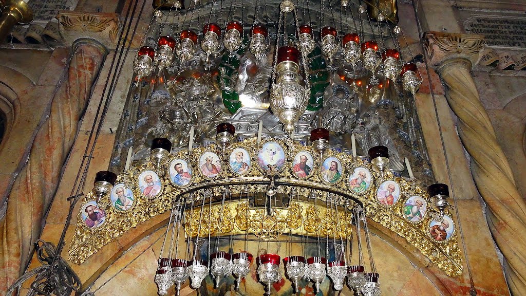 ISRAEL Iglesia del Santo Sepulcro, Jerusalen by Talavan