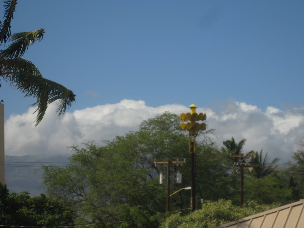 Megáfonos alarma para maremotos. Hawaii by Migueleivissa