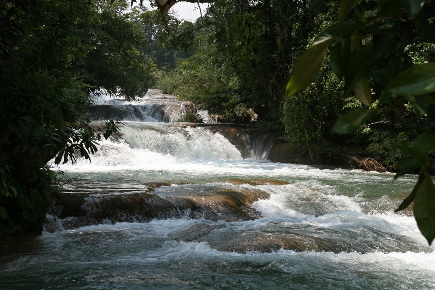 Agua Azul by Banja-Frans Mulder