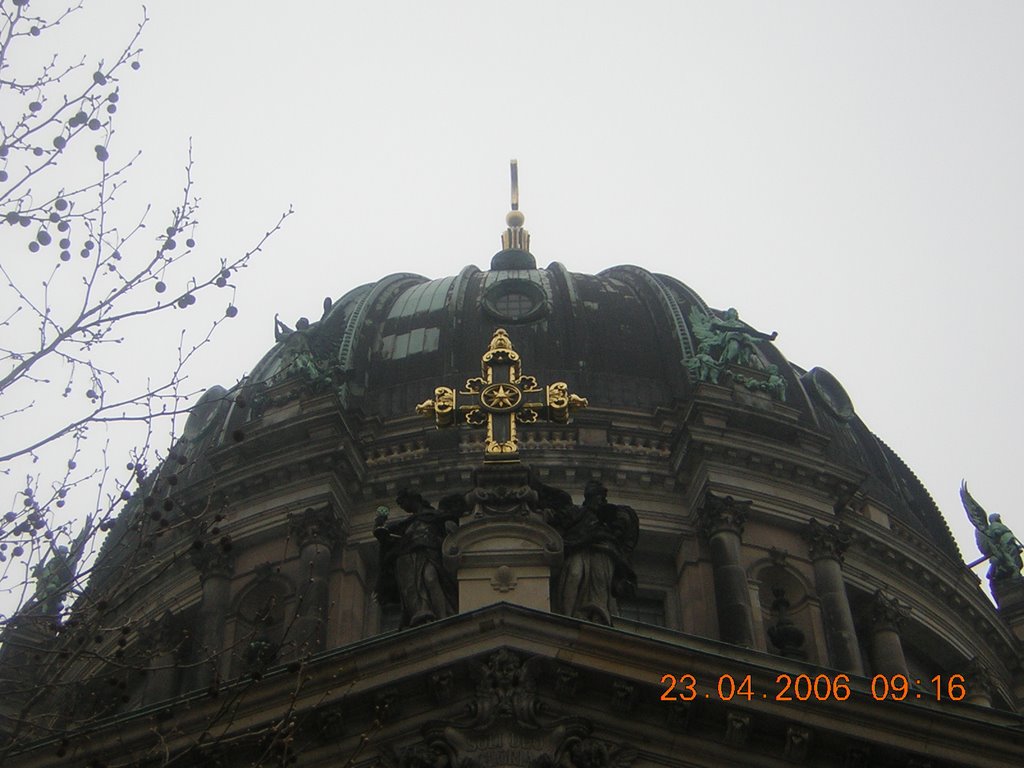 Berliner Dom by Michael Knöfel