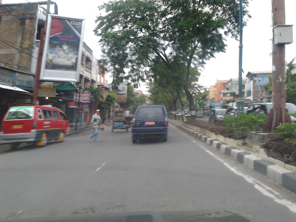 Jl. Letjend. Jamin Ginting, Medan by Heryanto Sun