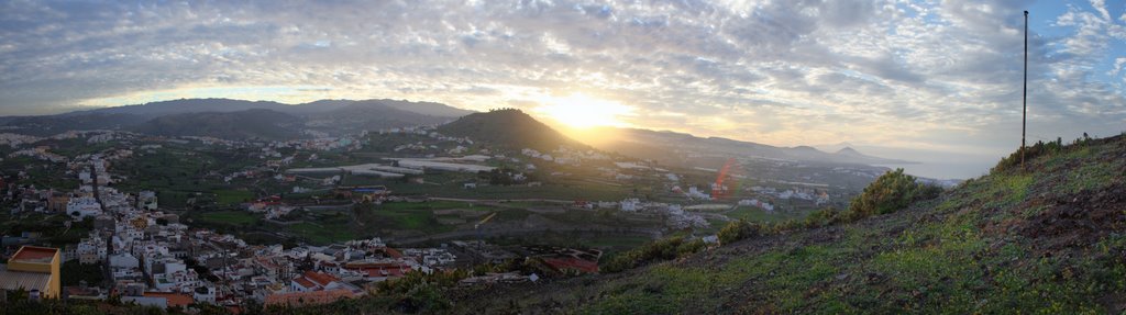 Arucas desde Montaña de Cardones by CanariasPanorámicas