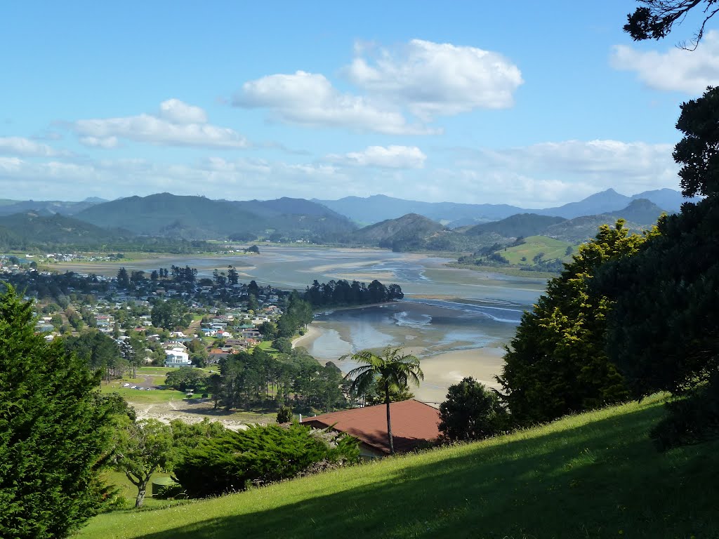 Tairua River Estuary (Tairua, New Zealand) by JoaquinLR