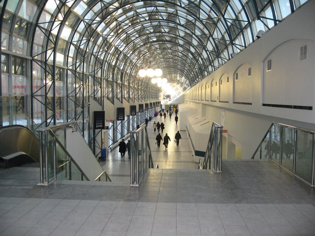 Union Station Entrance by Joe Catarino