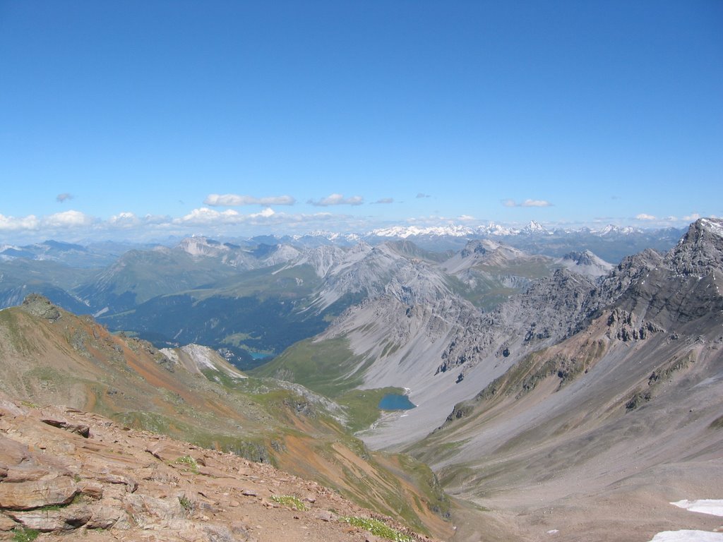 Aelplisee, unten Arosa (Blick von Parpaner Rothorn) by wuethrich55