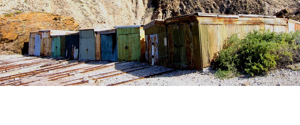 Second Valley Boat sheds by granthu