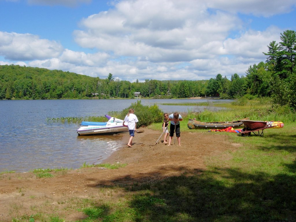 Mink Lake on sumer by va3fe