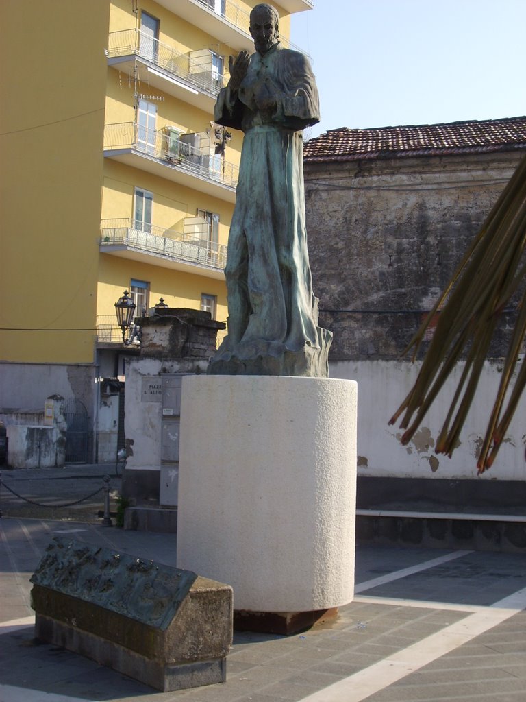 Statua di s. alfonso maria de' liguori by antonio della corte