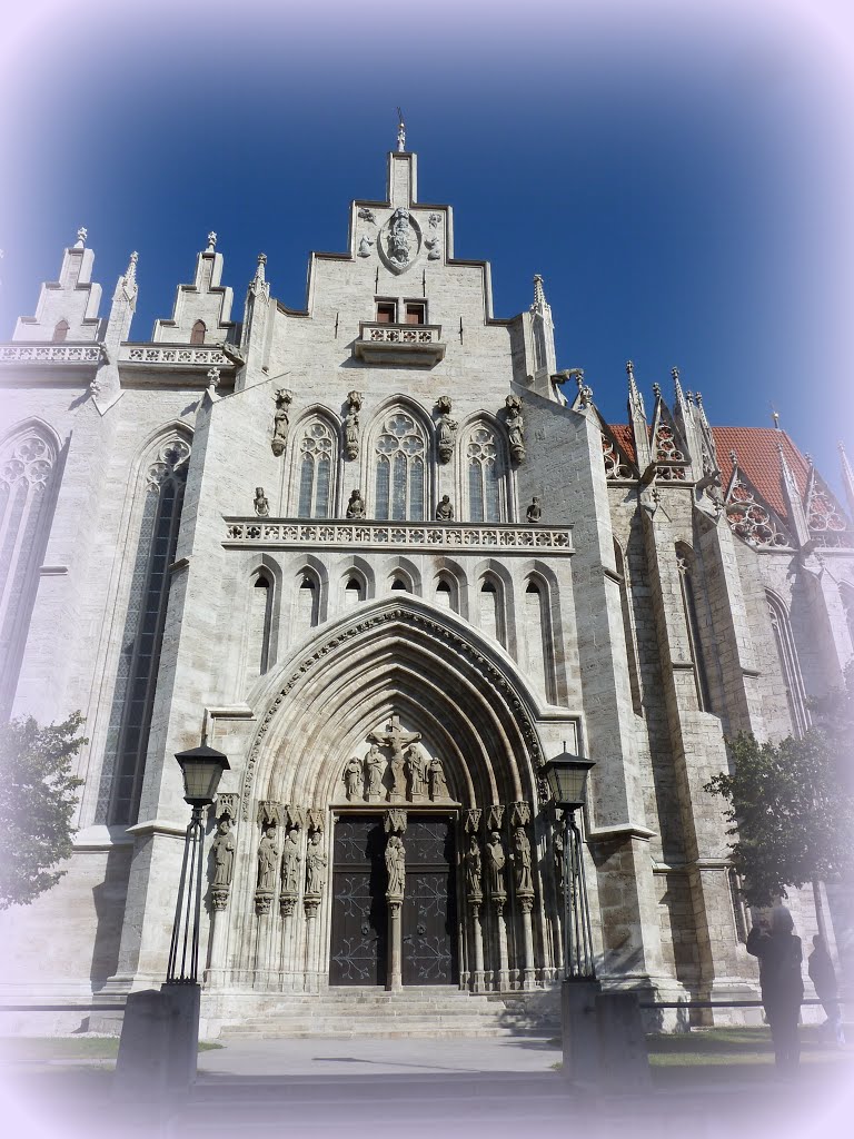 Portal der Marienkirche by Carmen-Ilona