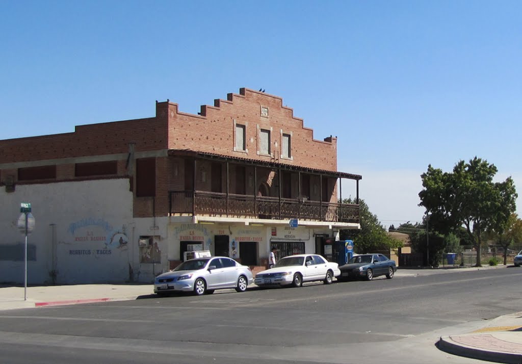 Historic brick building, Mendota by arbornet