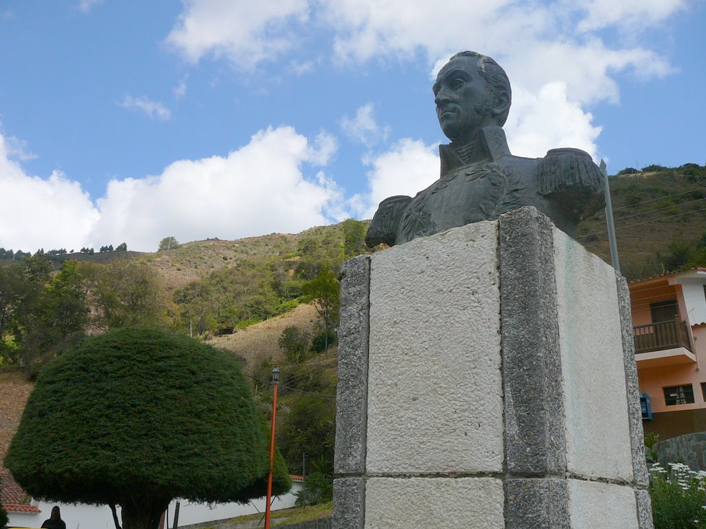 Plaza Bolívar de San José del Sur by Edwin Mora