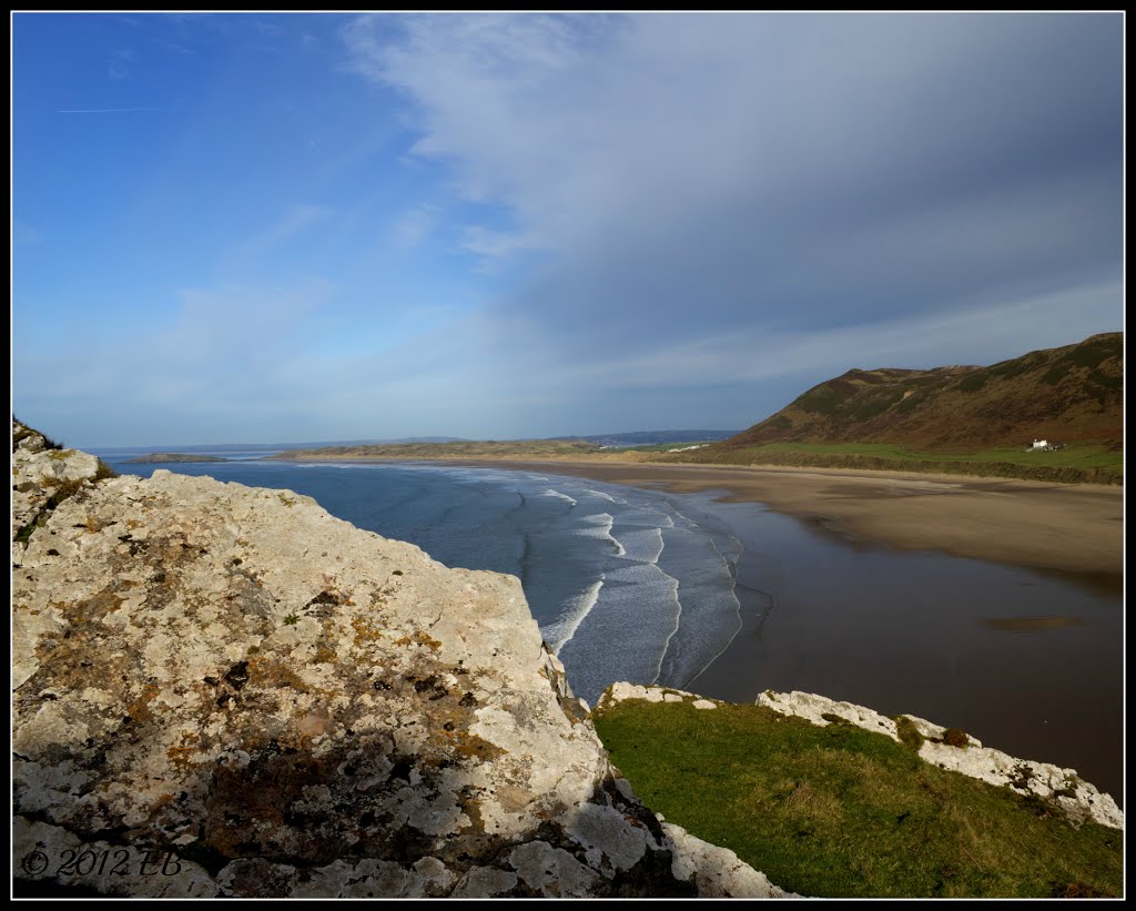 Looking out from the cliffs above by Nahoon