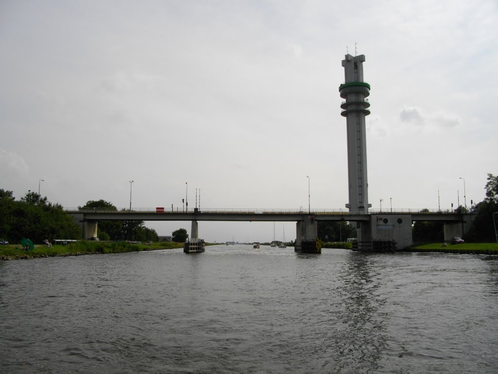 Spannenburg brug by klaverblaadje