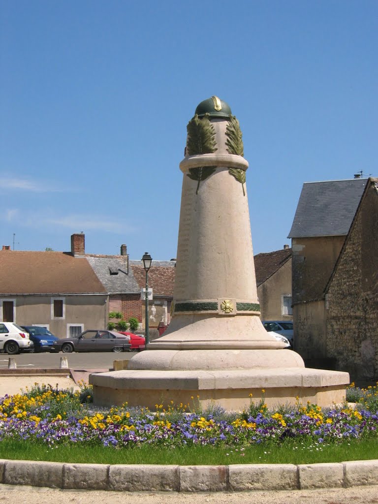 Vaas le monument aux morts by Marc Lacelle