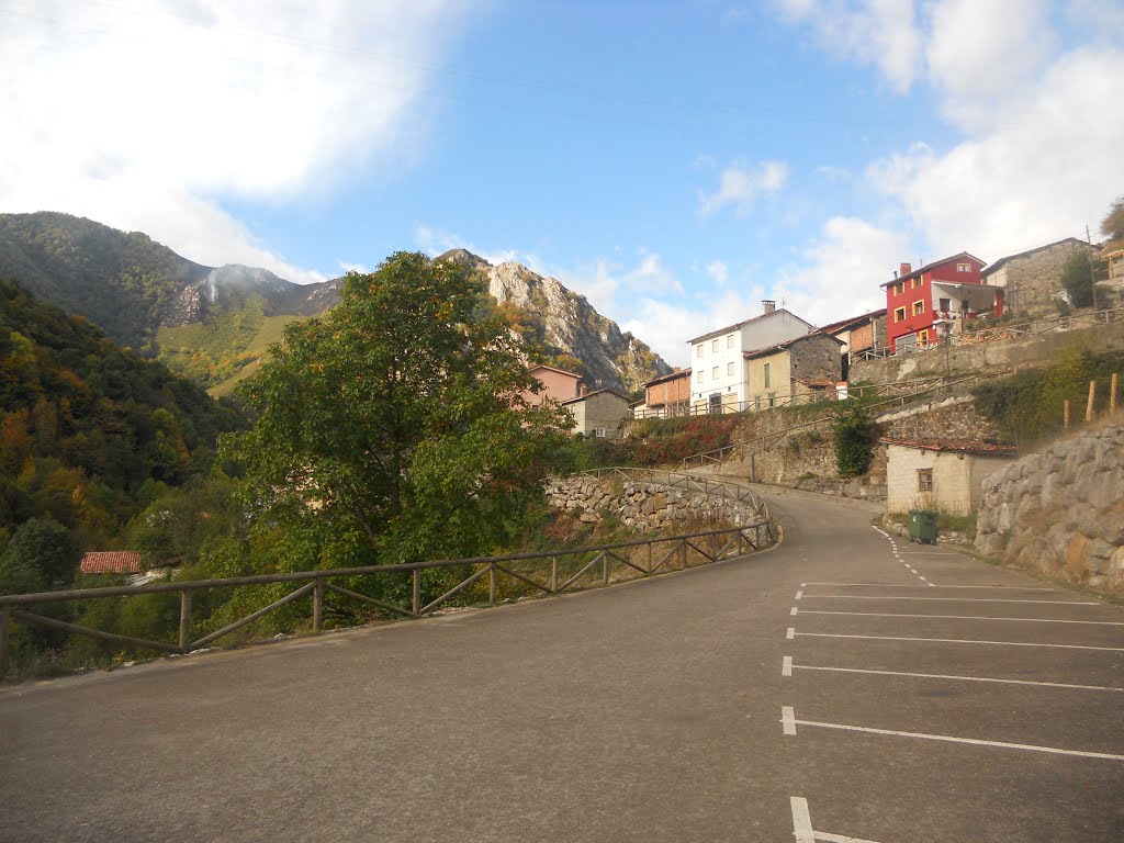 Pendones , Asturias , Parque Natural de Redes. by McBodes