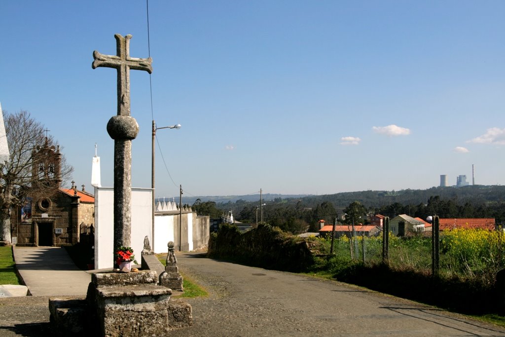 Iglesia de Cerceda by Ruby Garcia