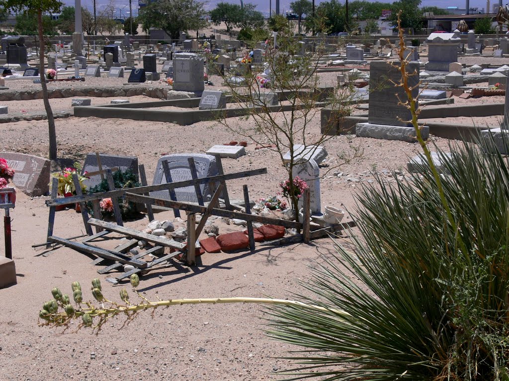 Concordia Cemetery, El Paso, Texas by J.gumby.BOURRET