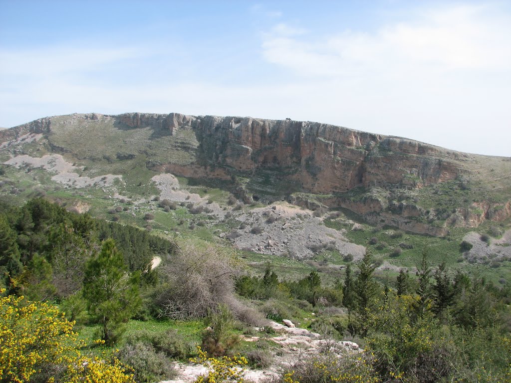 Akbara, Akbara Rock 5, Israel by ‫יוסף אבן כסף‬‎