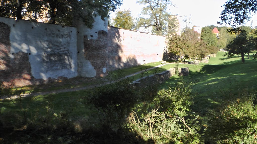 Stadtmauer, Landsberg a. Lech by Detlef, (dw07)