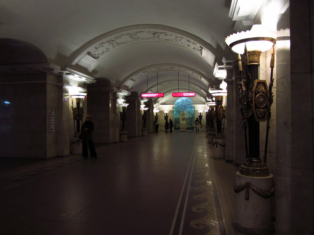 Санкт-Петербург. Станция метро "Пушкинская"/ St-Petersburg. The underground station "Pushkinkaya" by Andrej Antipin