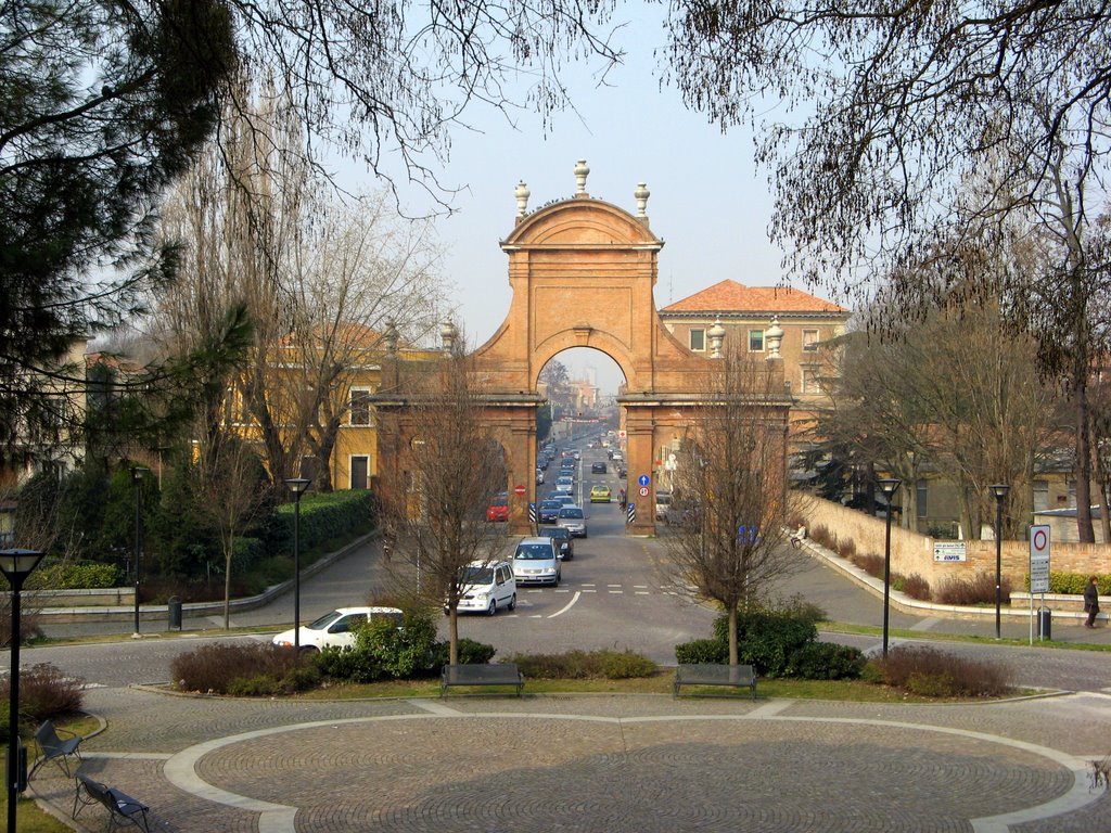 Ferrara, Corso Giovecca visto dalle mura by Claudio Pedrazzi