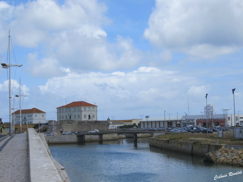 Peniche - Portugal by CidonioRinaldi