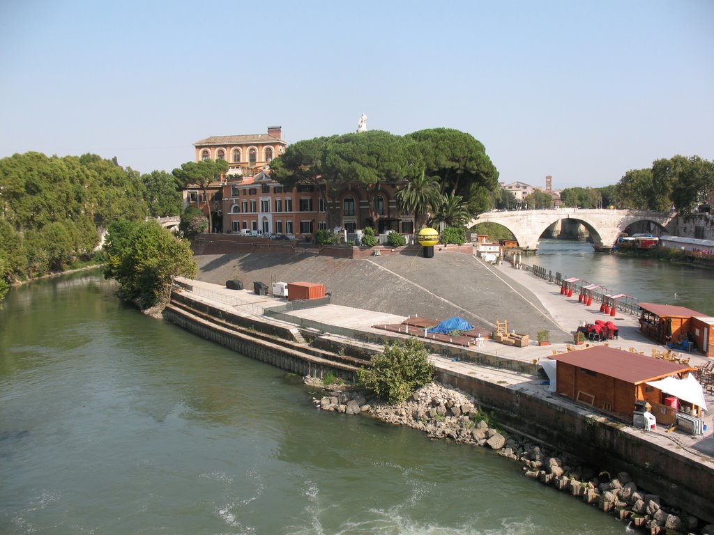 Rome. Tiber Island. 29/08/2007 by EugenyGromenko