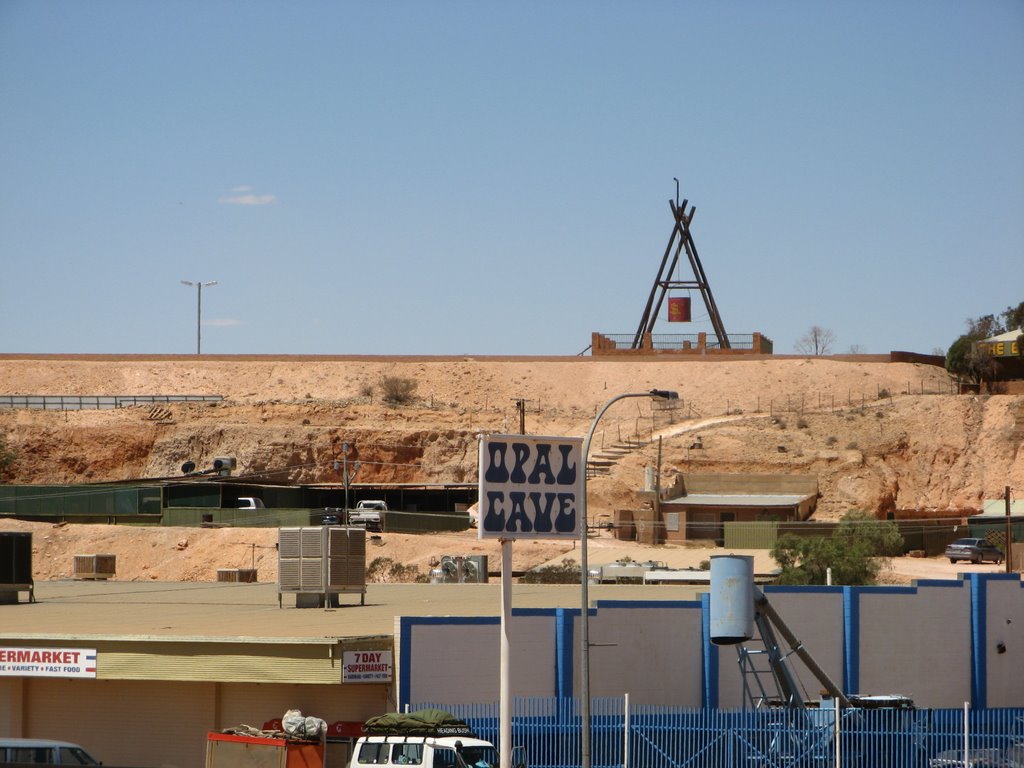 Coober Pedy by Sjert