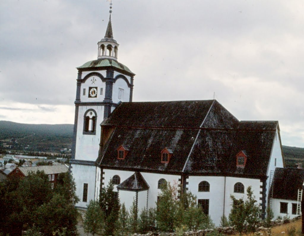 Røros Kirke (Sept 1973) by H.Jelstad