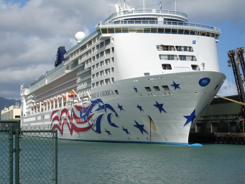 Pride of America, Kahului Harbor by Jeff McNemar