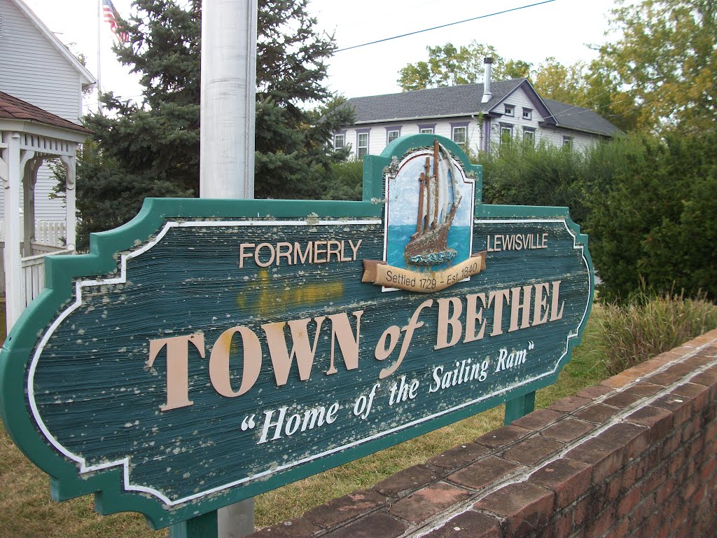 Bethel Memorial Park, Bethel, DE by Dave Tabler