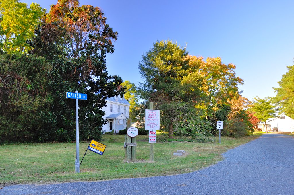 VIRGINIA: MATHEWS: GWYNN'S ISLAND: GWYNN: OLD CHERRY POINT: The Keeble Home, originally built c.1700 by Douglas W. Reynolds, Jr.