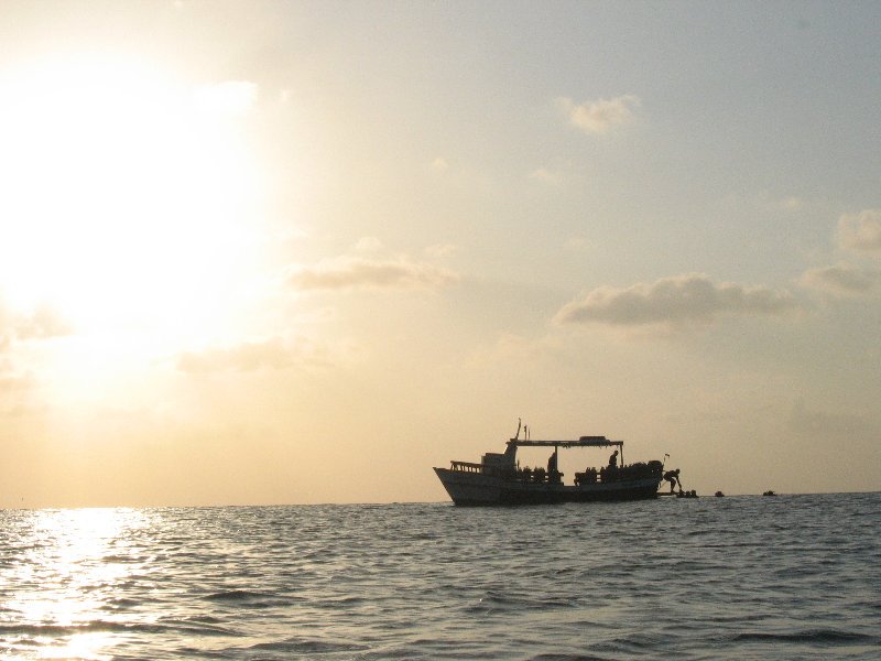 Barco, Praia da Conceicao, FN-PE by MarcusDavis