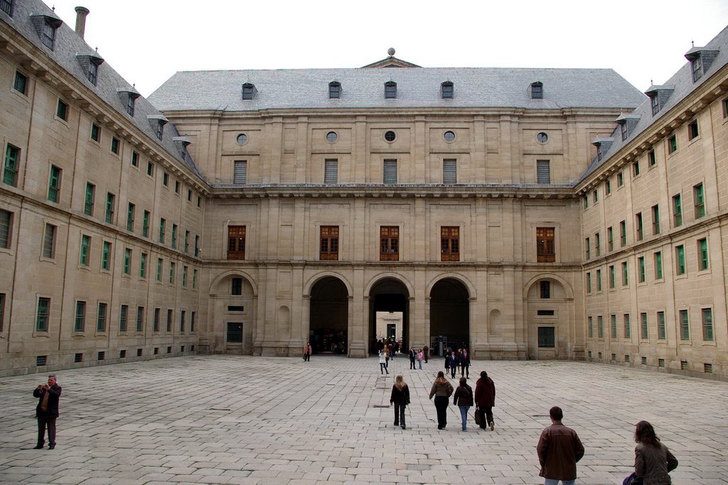 Monasterio de San Lorenzo del Escorial, Madrid by Antonio Alba