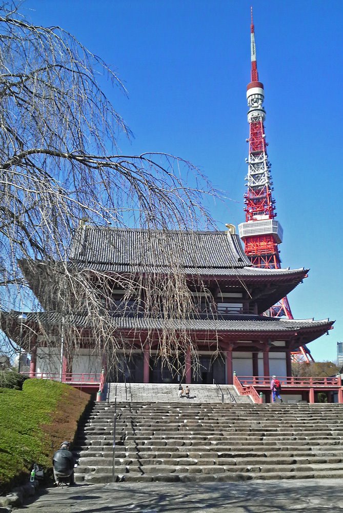 Early Spring Zojoji(temple) by CLAUDIO KEN