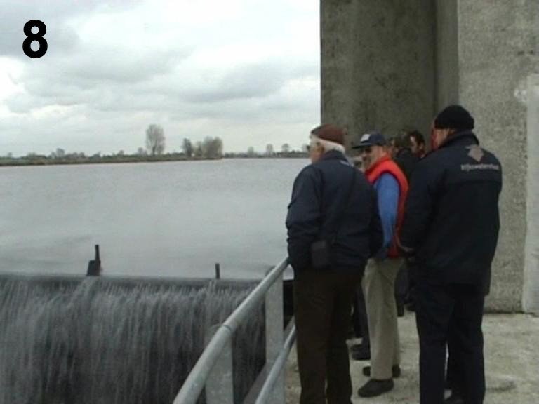 Rondleiding door een gids by M.C. vd HEIJDEN