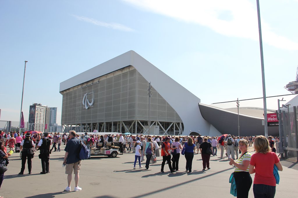 The Aquatics Centre by davids1970