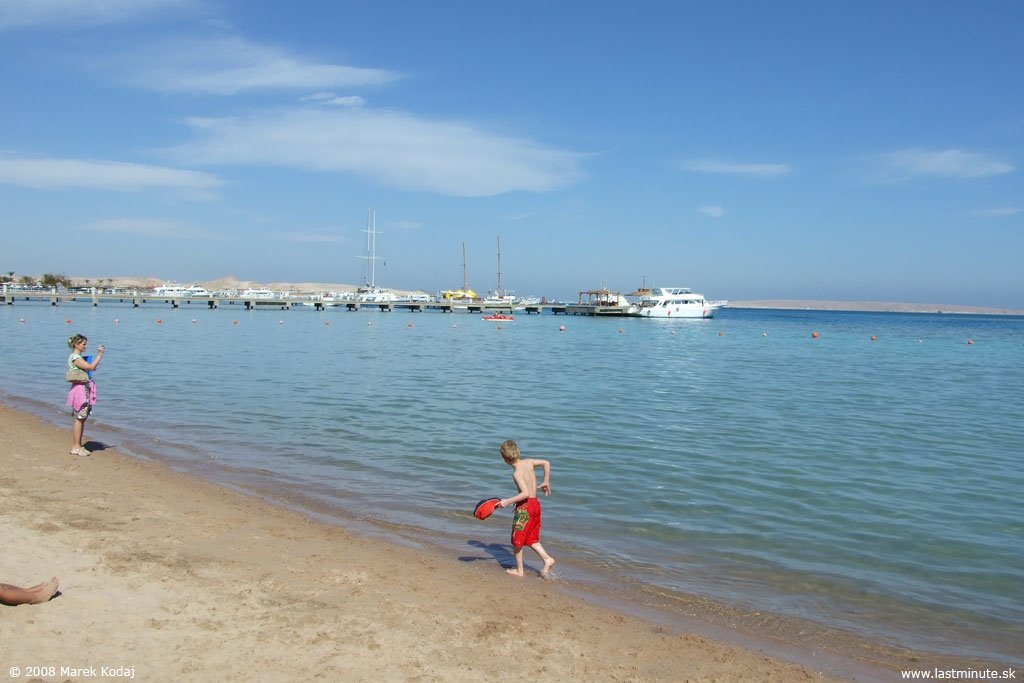 Steigenberger Al Dau Beach by marek_85