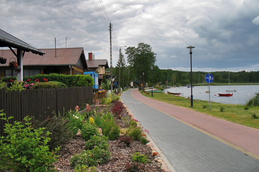 2008-06-11 Charzykowy / ul. Jeziorna by Justyna Kowalska