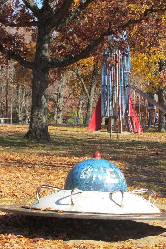 UFO and rocket in Waterworks Park by UnagiUnagi